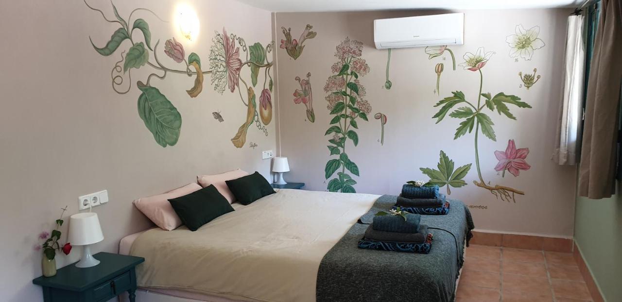 Vegan Guesthouse Finca Pereila Coín Kültér fotó